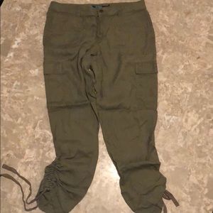 Women’s linen cargo pants
